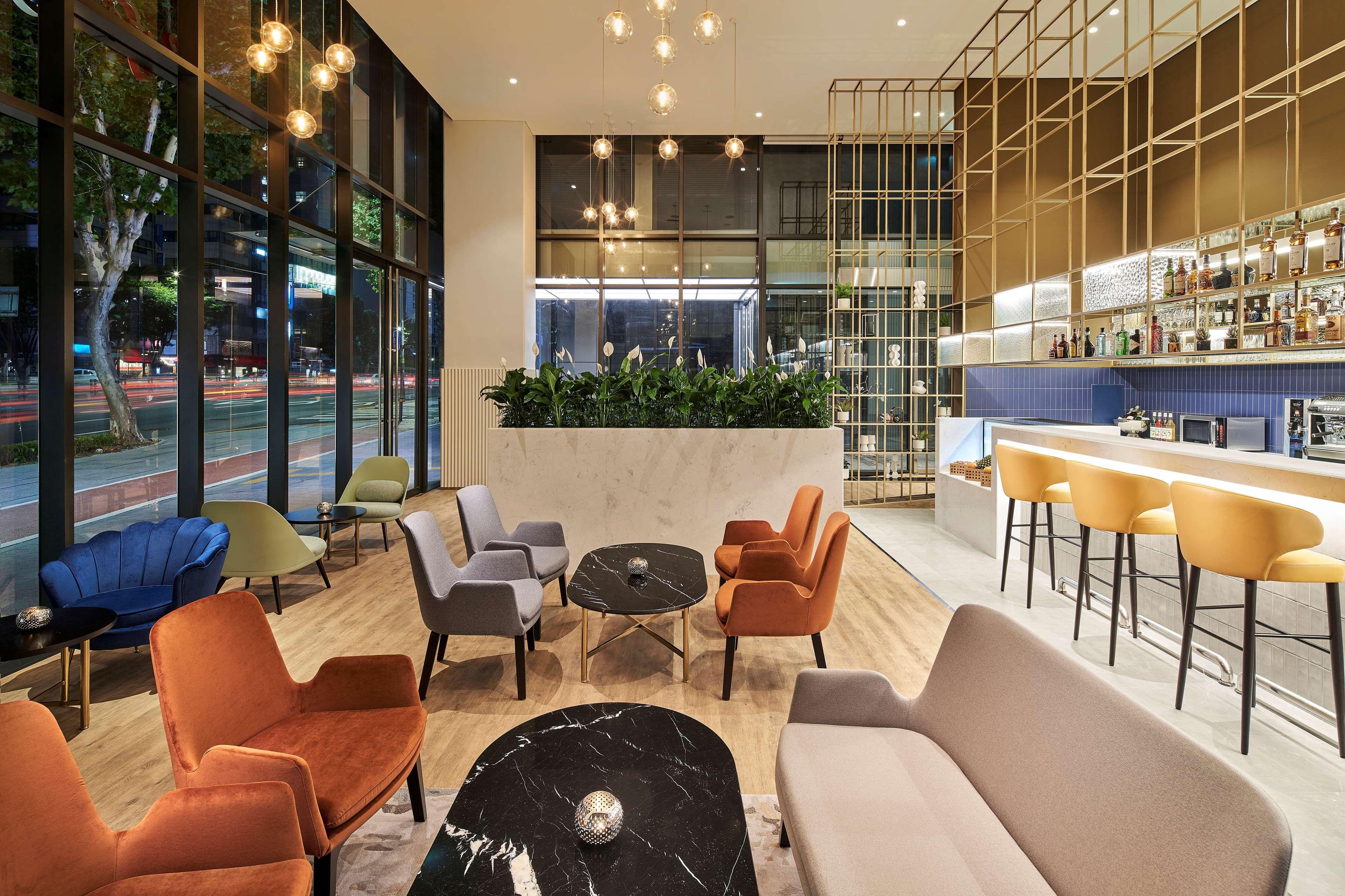 Hilton Garden Inn Seoul Gangnam ภายนอก รูปภาพ