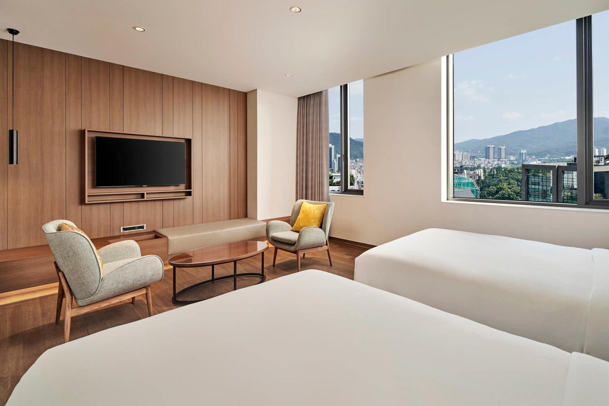 Hilton Garden Inn Seoul Gangnam ภายนอก รูปภาพ